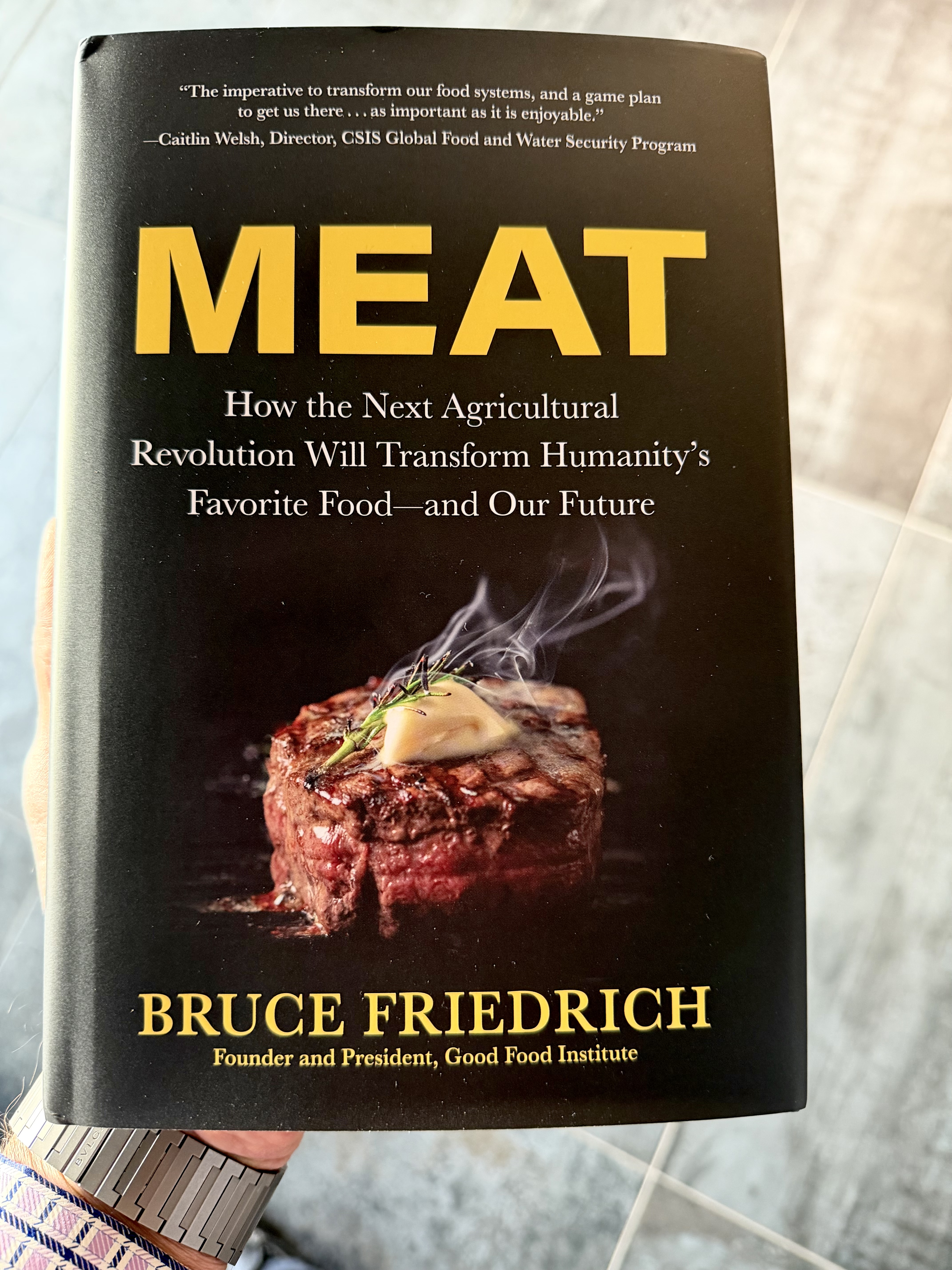 We got the MEAT 🎶 the new book by Bruce Friedrich